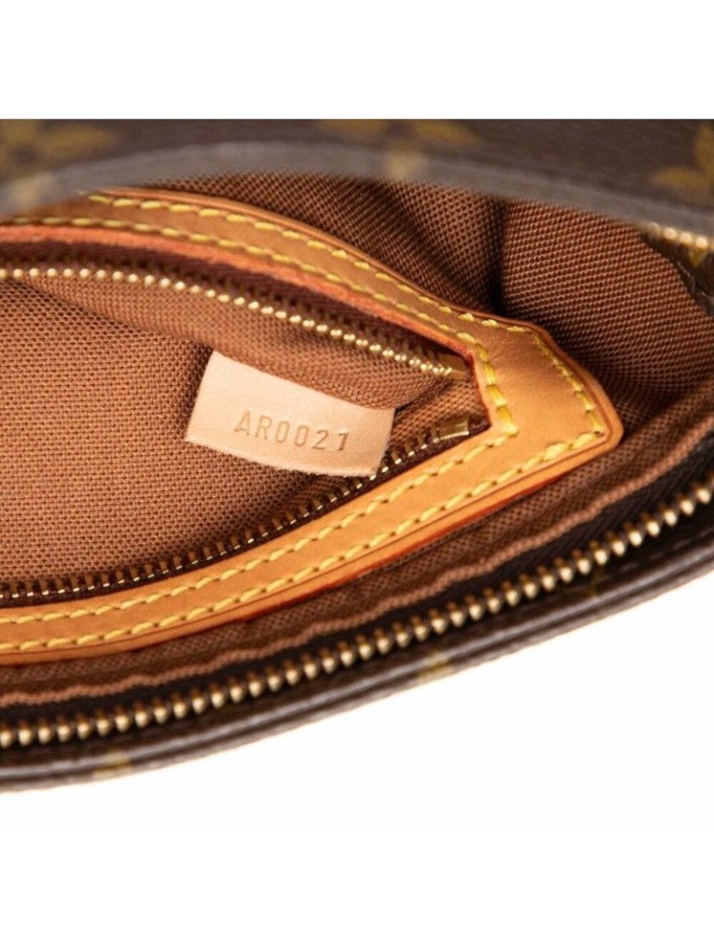 Louis Vuitton Monogram Trotteur Crossbody Shoulder Bag Brown Leather - Picture 7 of 7